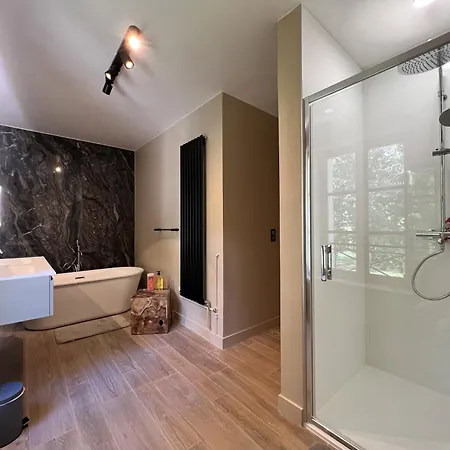 Superbe - La Maison Des Pilotes - 200 M Circuit Des 24h Du Mans - 15 Pers *