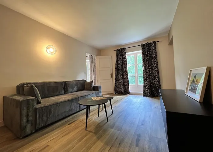 Superbe - La Maison Des Pilotes - 200 M Circuit Des 24h Du Mans - 15 Pers * Mulsanne