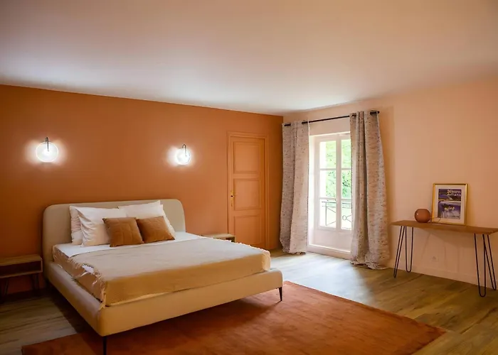 Superbe - La Maison Des Pilotes - 200 M Circuit Des 24h Du Mans - 15 Pers